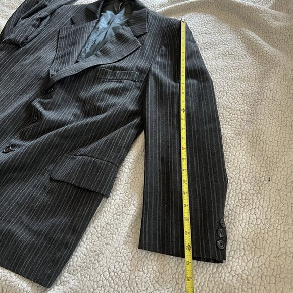VTG Hart Schaffner Marx Blazer Mens 46S Black Gray Pinstripe 3 Button Sport Coat - Picture 6 of 12